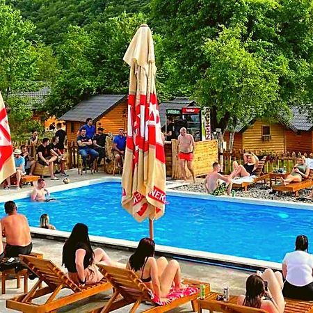 Rafting Centar Rt Hotel ฟอชา ภายนอก รูปภาพ