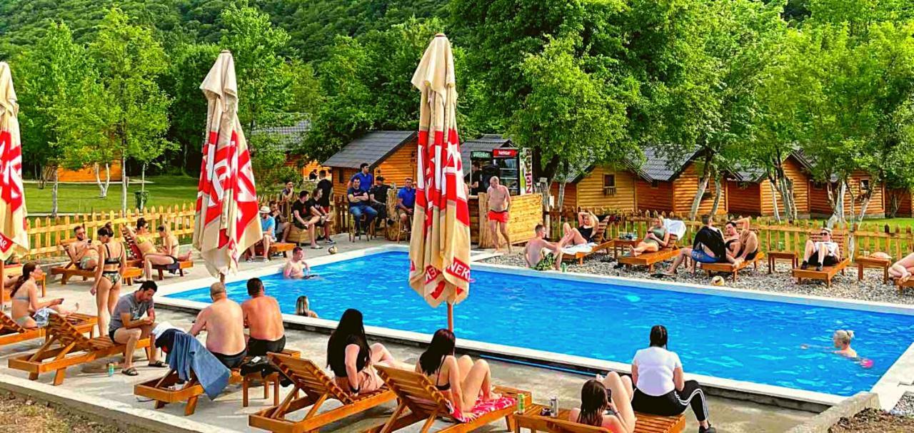 Rafting Centar Rt Hotel ฟอชา ภายนอก รูปภาพ